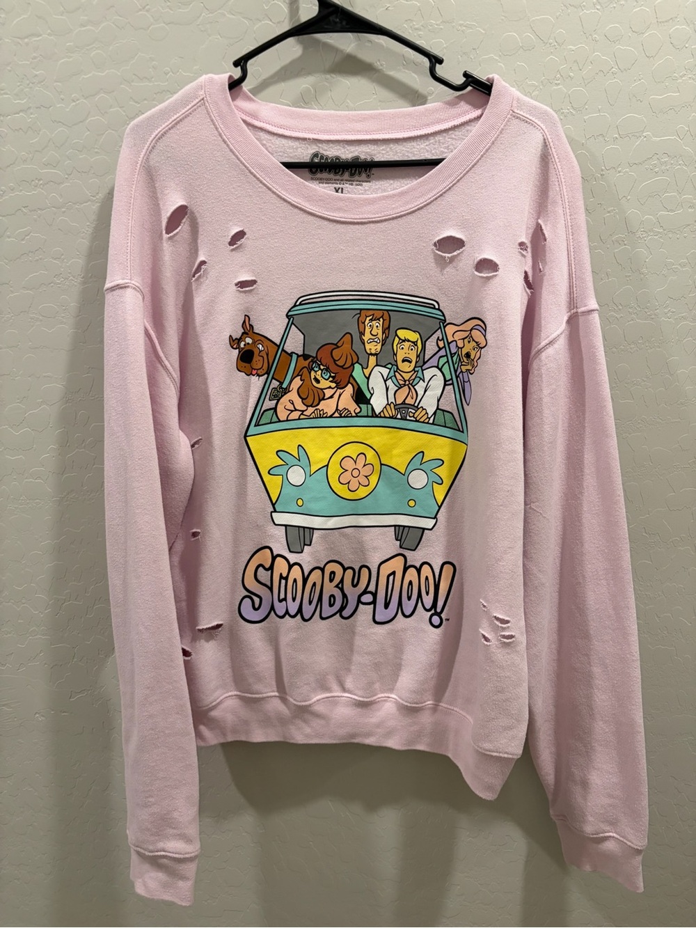 Scooby-Doo Pastel Pink Distressed Mystery Machine Sweatshirt XL